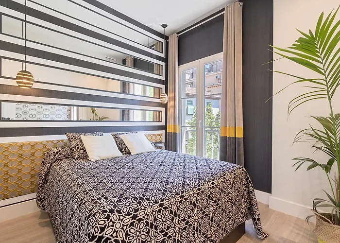 Chezmoihomes Trinidad Deluxe 2 *